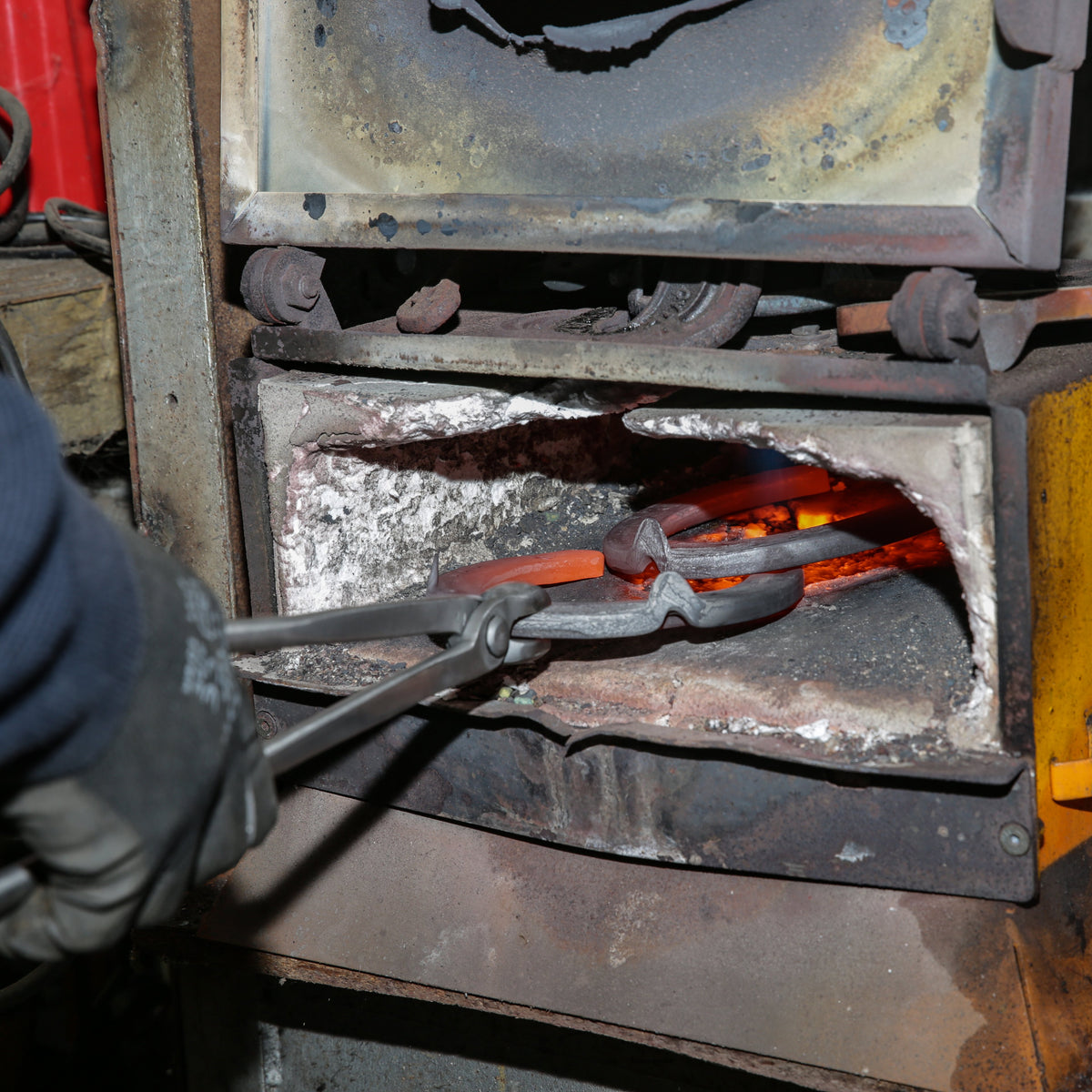 Farriers Equipment Tools 8, 10, 12 mm Tongs 15 to 16" Long Chrom