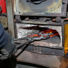 Load image into Gallery viewer, Farriers Equipment Tools | 8, 10, 12 mm Tongs | 15 to 16" Long | Chrome Vanadium - Farriers Equipment
